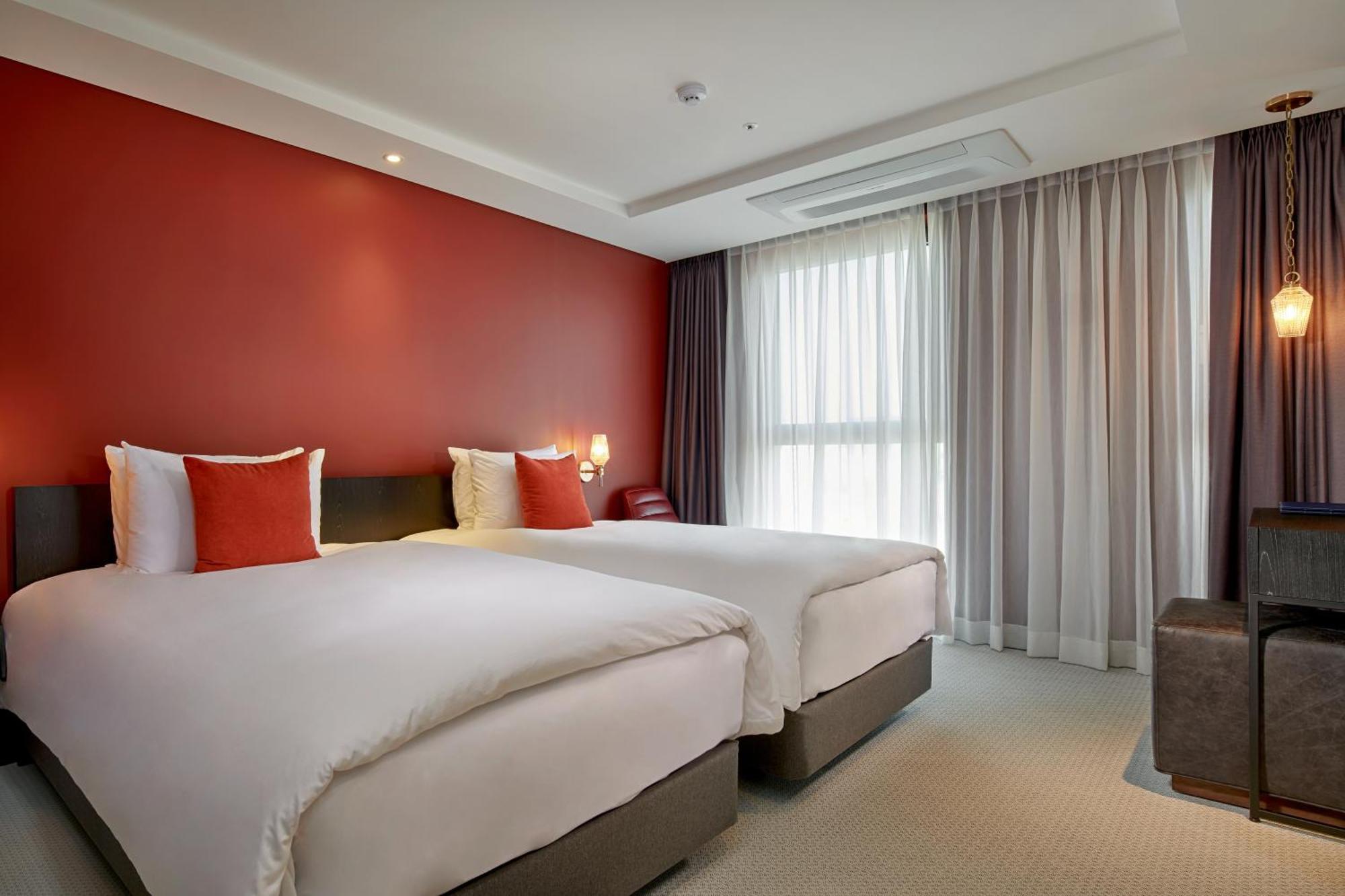 Hotel Alice And Trunk 4*